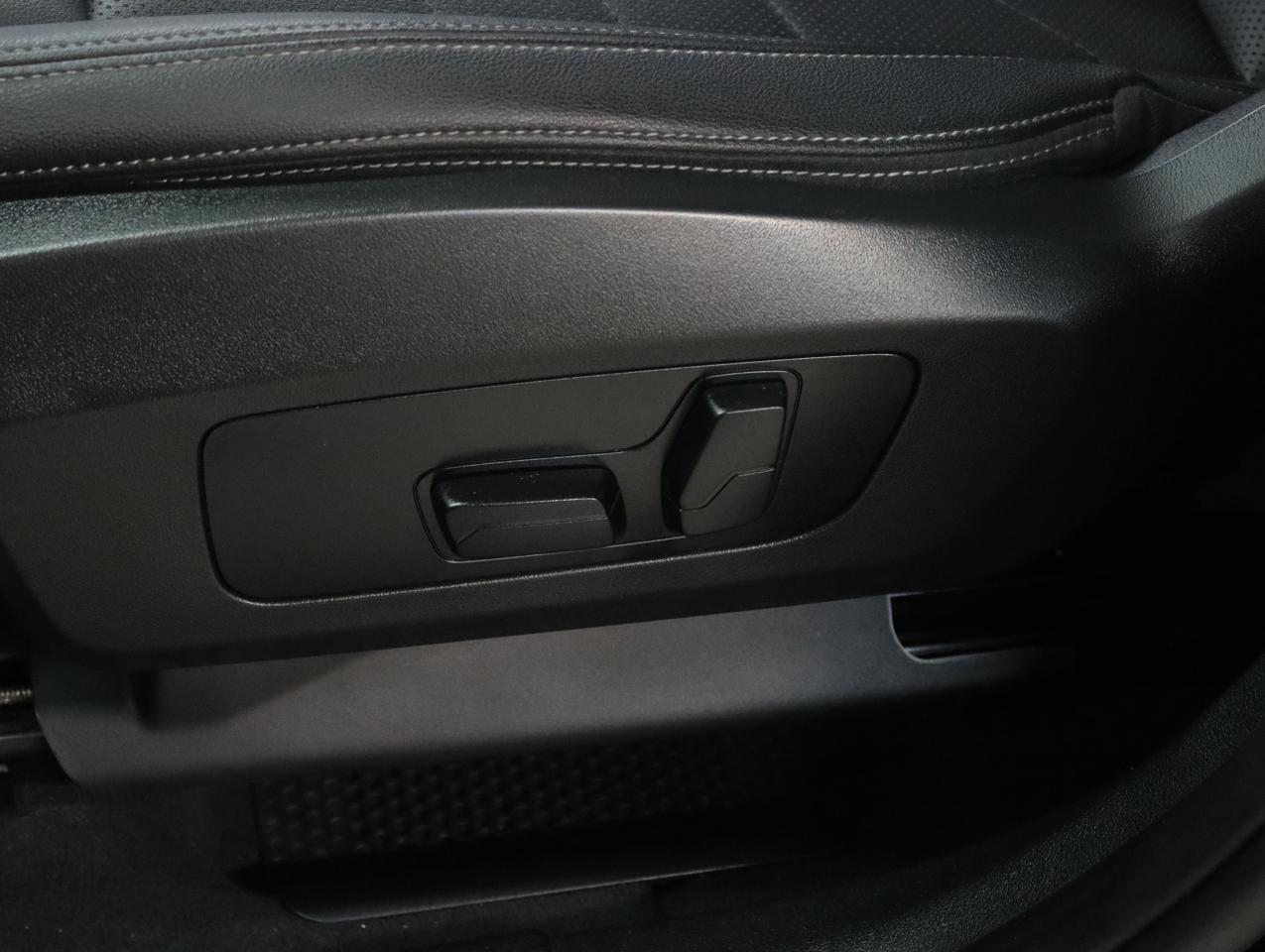 2023 BMW X1 xDrive28i | Nav | Leather | Pano roof | CarPlay Photo