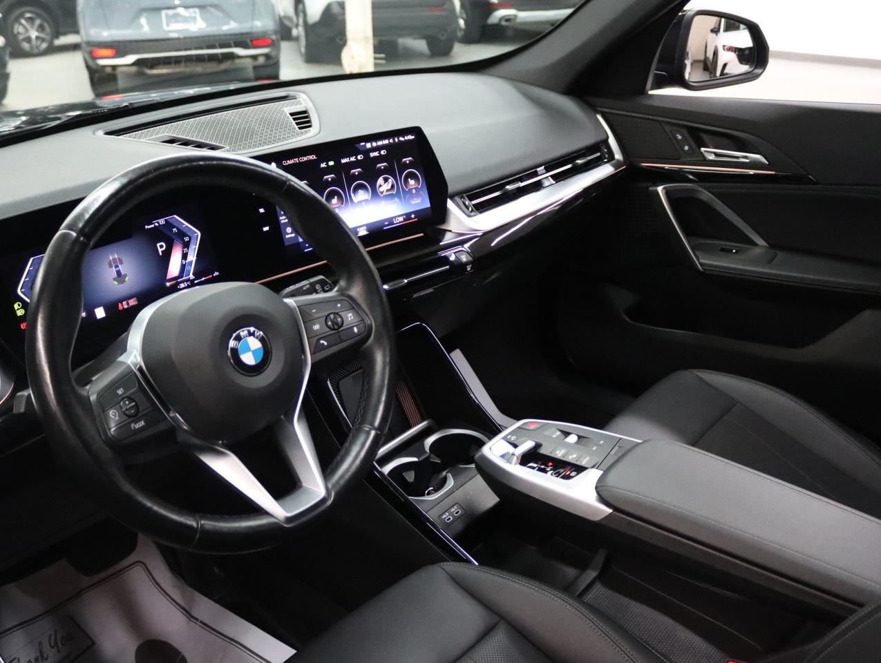 2023 BMW X1 xDrive28i | Nav | Leather | Pano roof | CarPlay