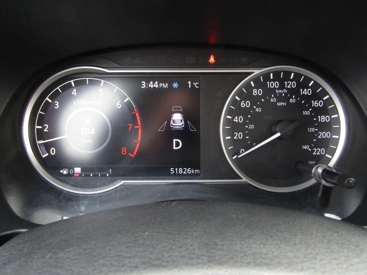 2019 Nissan Kicks SR Photo