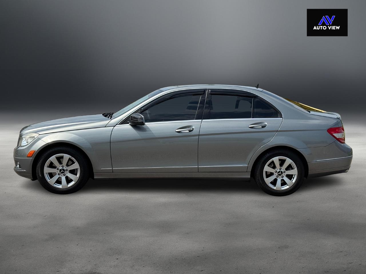 2011 Mercedes-Benz C-Class C250 4MATIC **EXCELLENT SERVICE HISTORY** - Photo #8