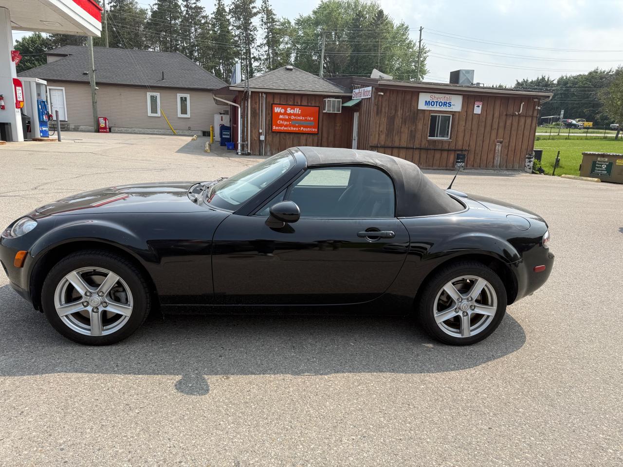 2007 Mazda Miata MX-5 GX Convertible - Photo #4