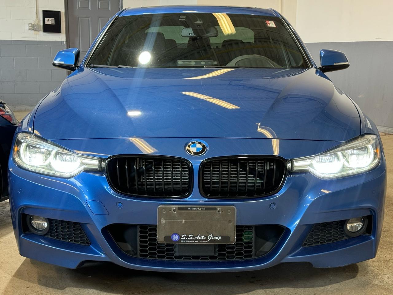 2018 BMW 330 330E M SPORT|PLUGIN HYBRID|NAV|HUD|BSM|ACC|LKA| - Photo #2