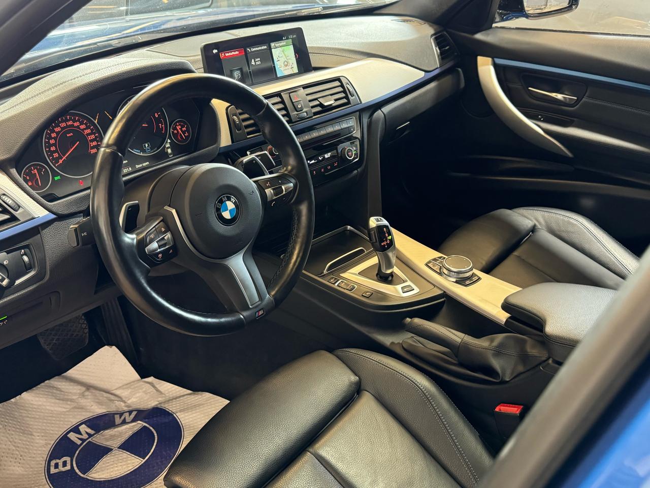 2018 BMW 330 330E M SPORT|PLUGIN HYBRID|NAV|HUD|BSM|ACC|LKA| - Photo #7