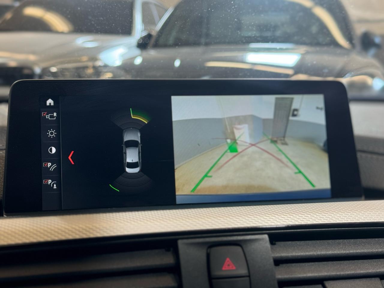 2018 BMW 330 330E M SPORT|PLUGIN HYBRID|NAV|HUD|BSM|ACC|LKA| - Photo #17