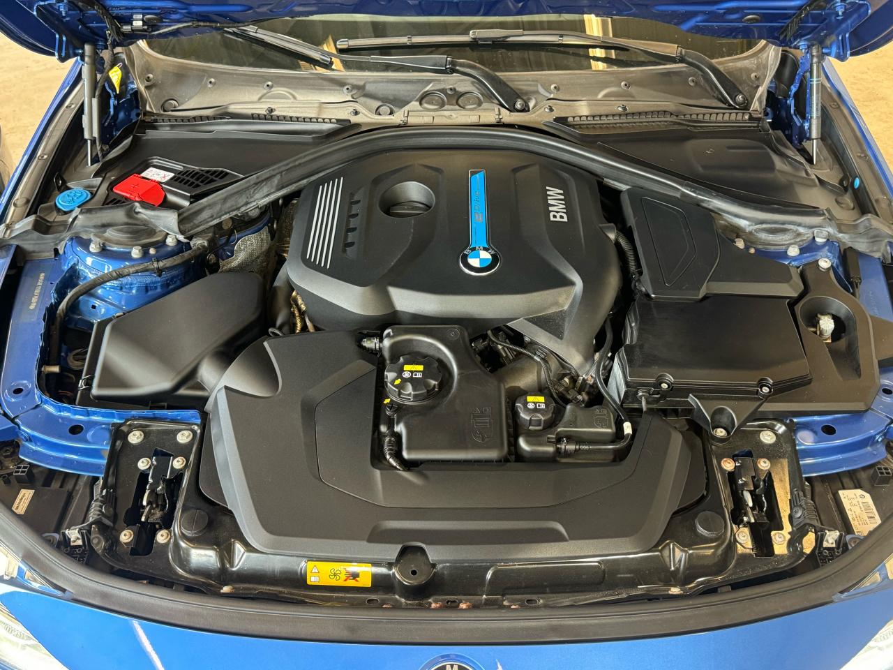 2018 BMW 330 330E M SPORT|PLUGIN HYBRID|NAV|HUD|BSM|ACC|LKA| - Photo #32