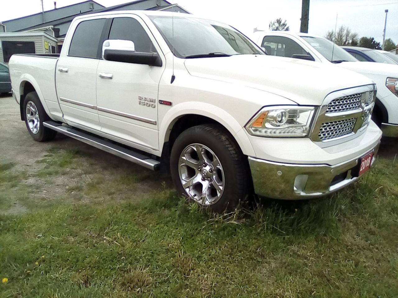 2018 RAM 1500 Laramie Crew Cab LWB 4WD