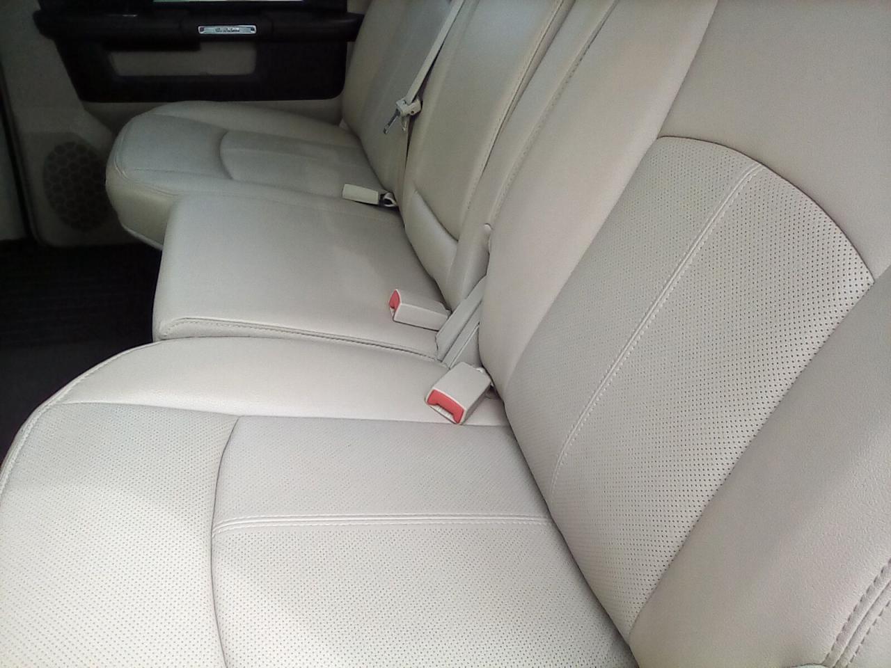 2018 RAM 1500 Laramie Crew Cab LWB 4WD