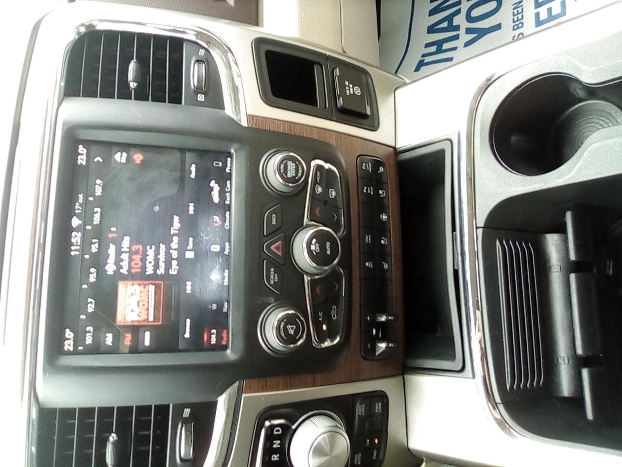 2018 RAM 1500 Laramie Crew Cab LWB 4WD