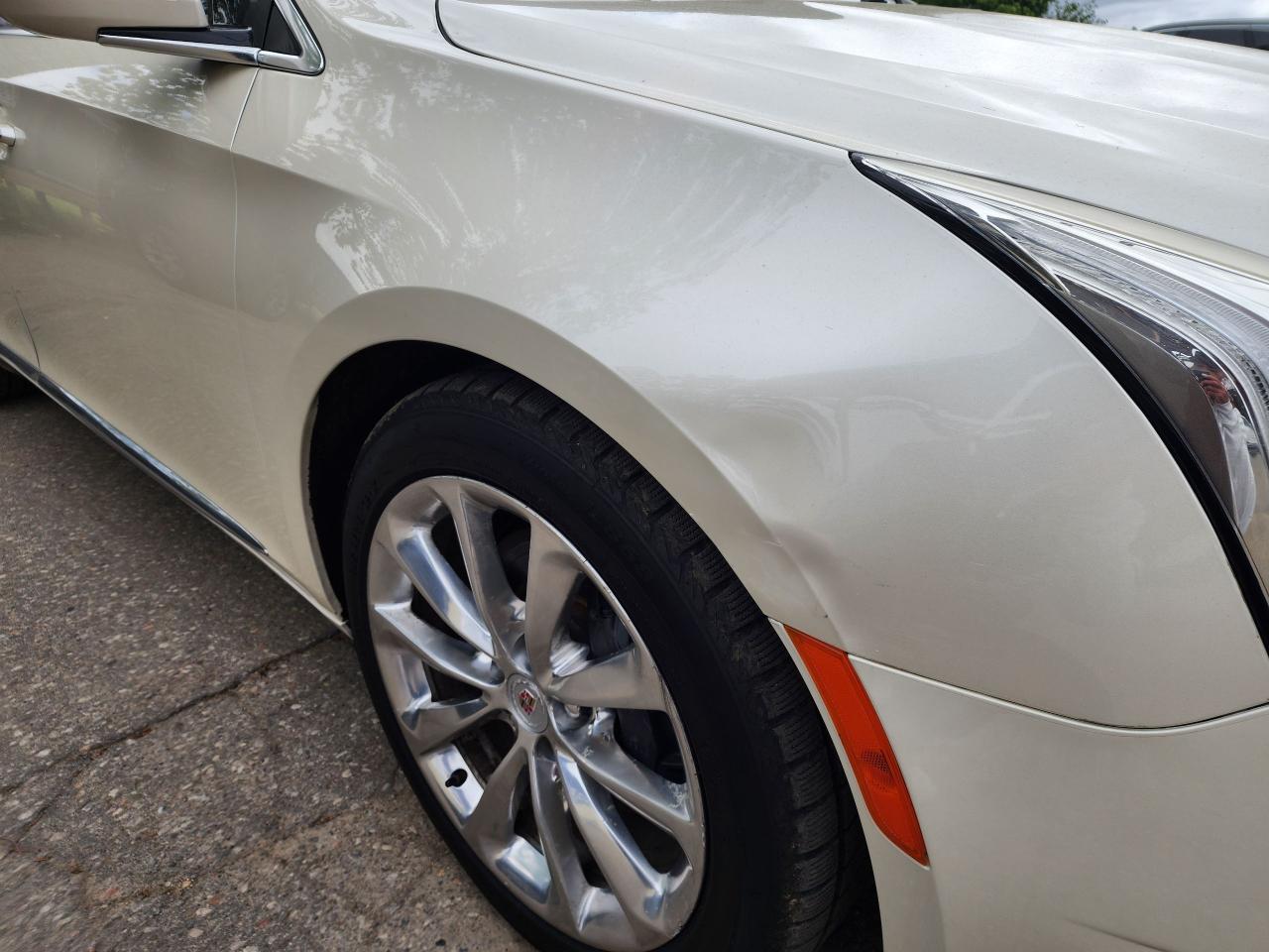 2013 Cadillac XTS Premium Collection l 3.6L V6 l NAV l Sunroof l - Photo #17