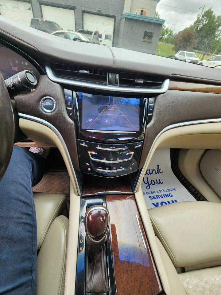 2013 Cadillac XTS Premium Collection l 3.6L V6 l NAV l Sunroof l - Photo #23