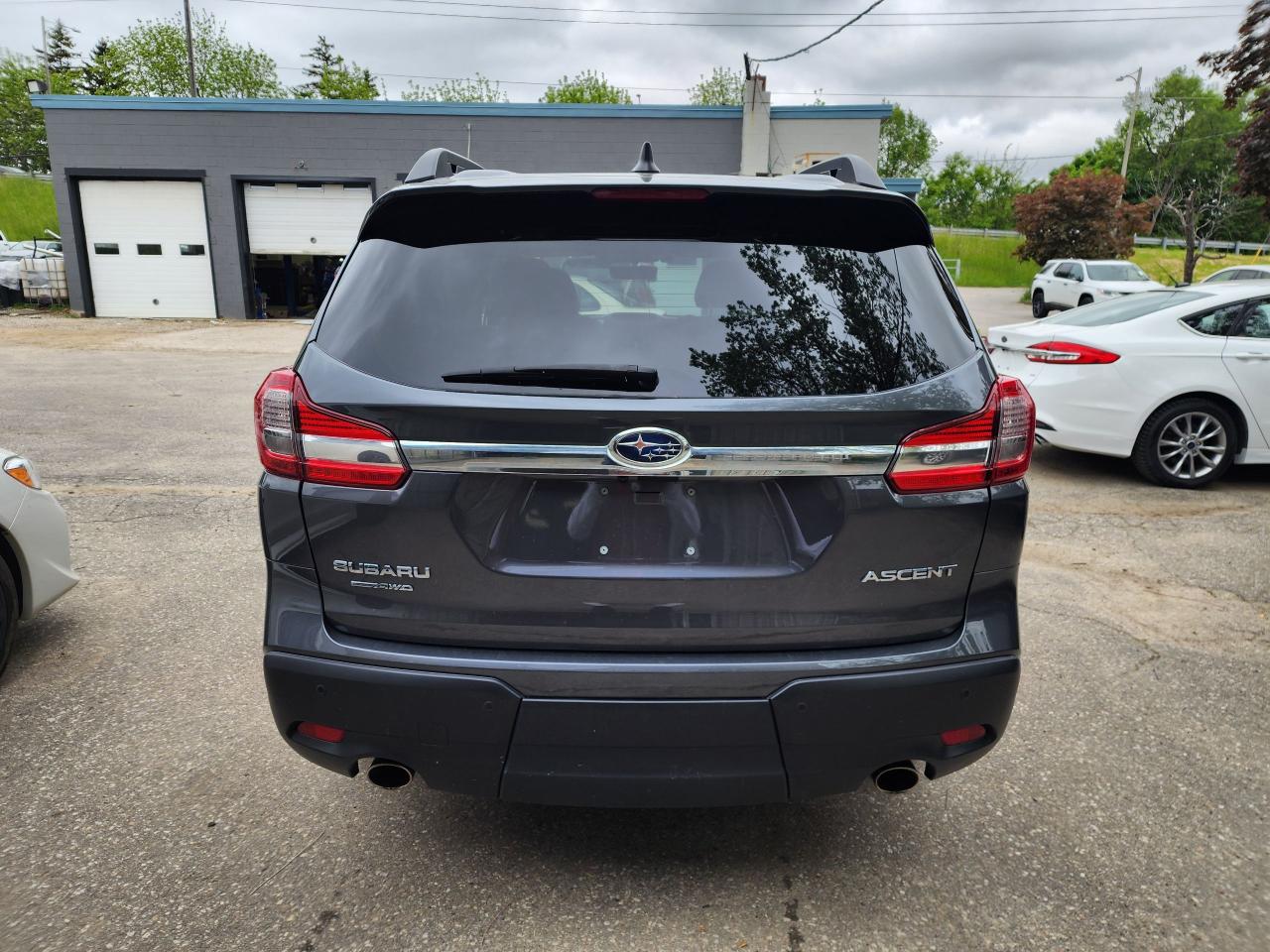 2021 Subaru ASCENT Limited l Clean Carfax l No Accidents l 7 Seater - Photo #8