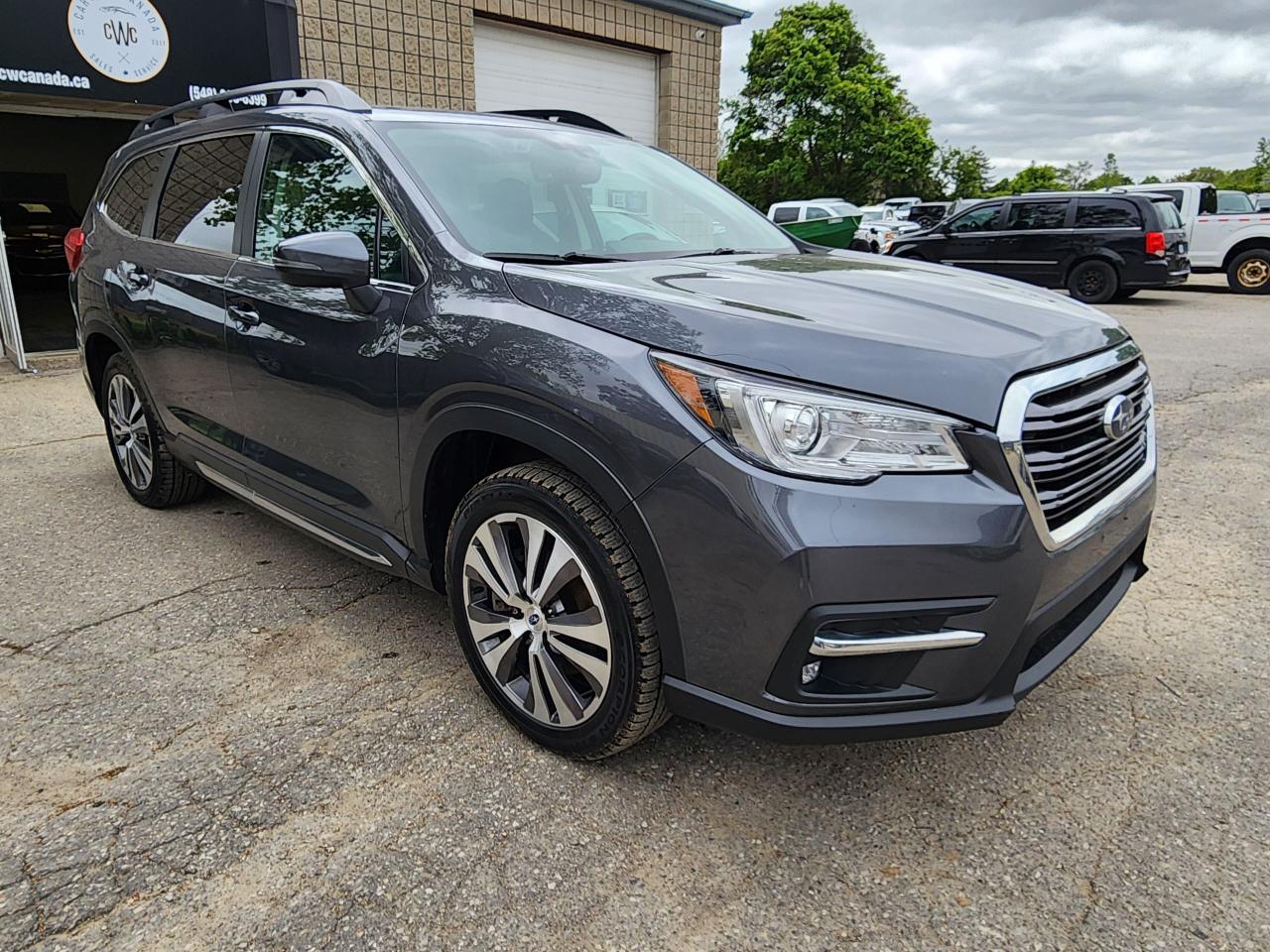 2021 Subaru ASCENT Limited l Clean Carfax l No Accidents l 7 Seater - Photo #3