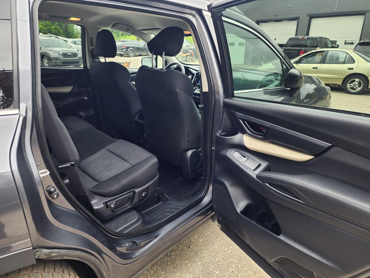 2022 Subaru ASCENT Convenience l 7 Seater l Nav l - Photo #9