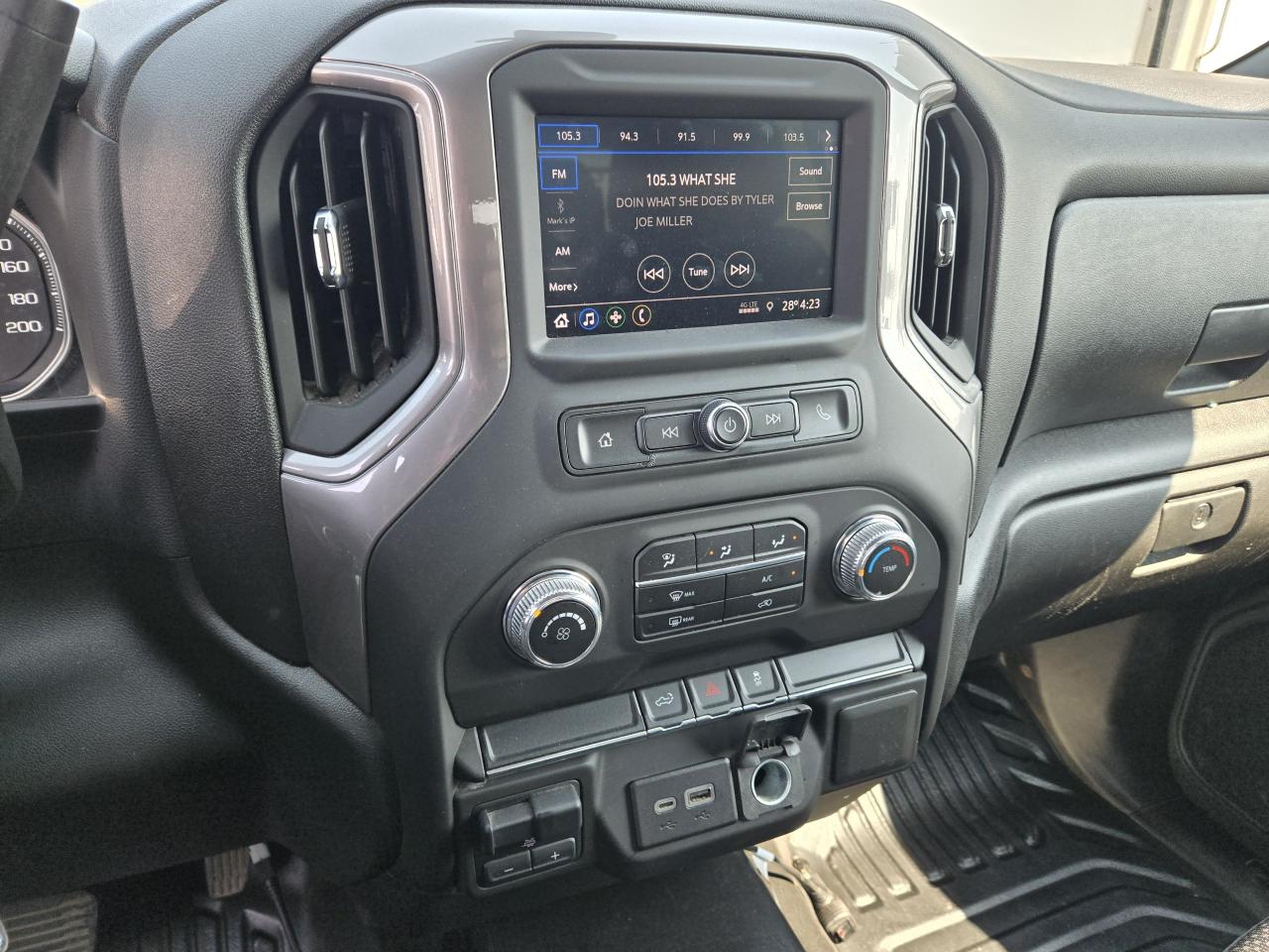 2023 GMC Sierra 2500 PRO - Photo #15