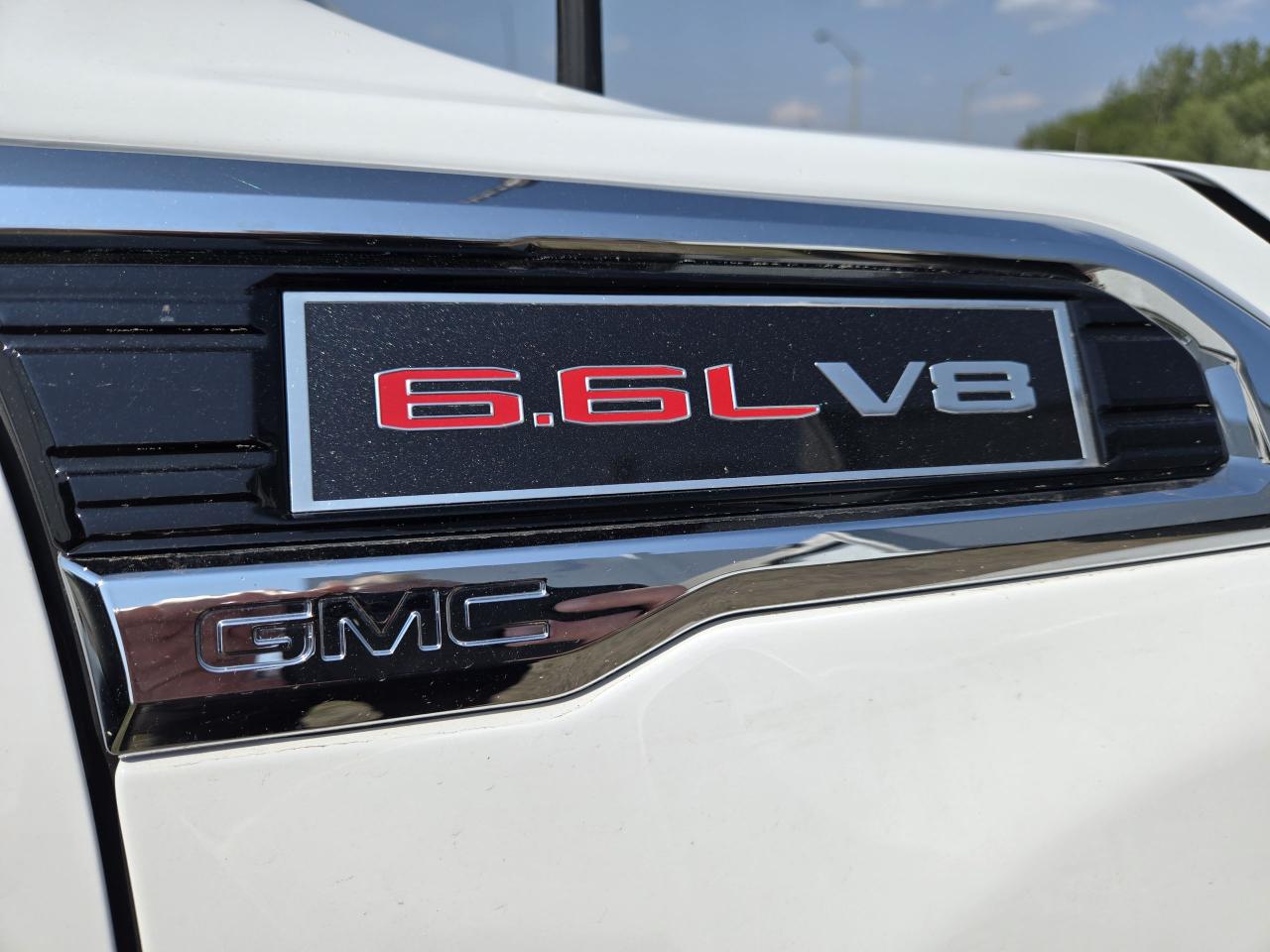 2023 GMC Sierra 2500 PRO - Photo #11