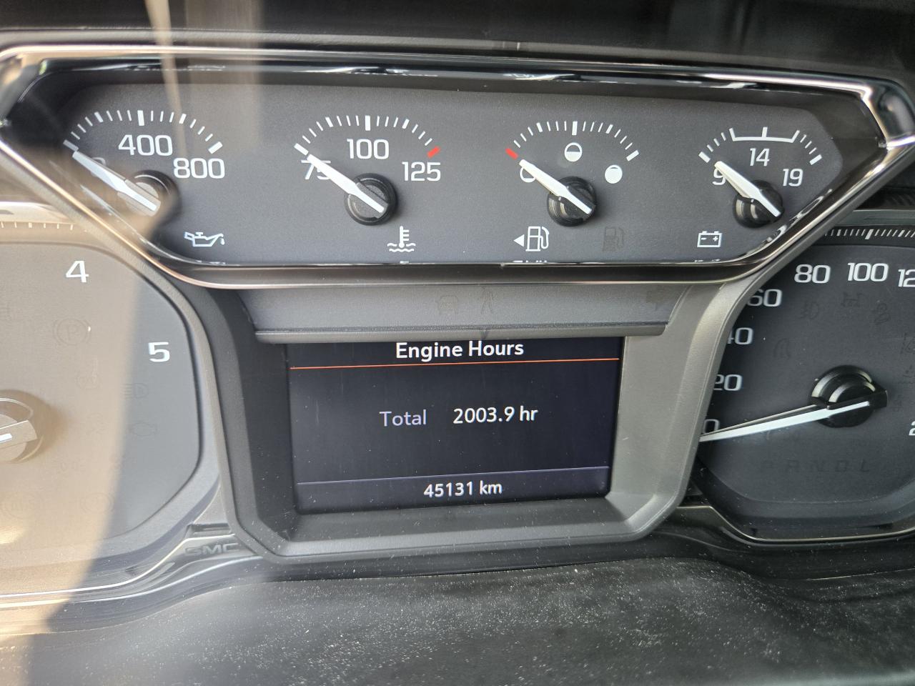 2023 GMC Sierra 3500 SLE - Photo #23