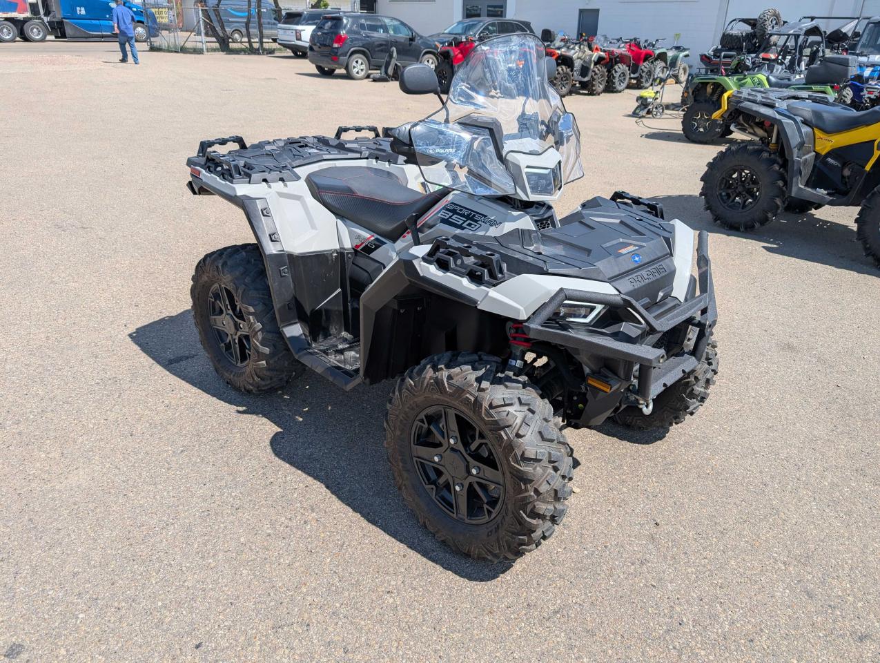 2023 Polaris Sportsman 850 Ultimate Trail  - Photo #6