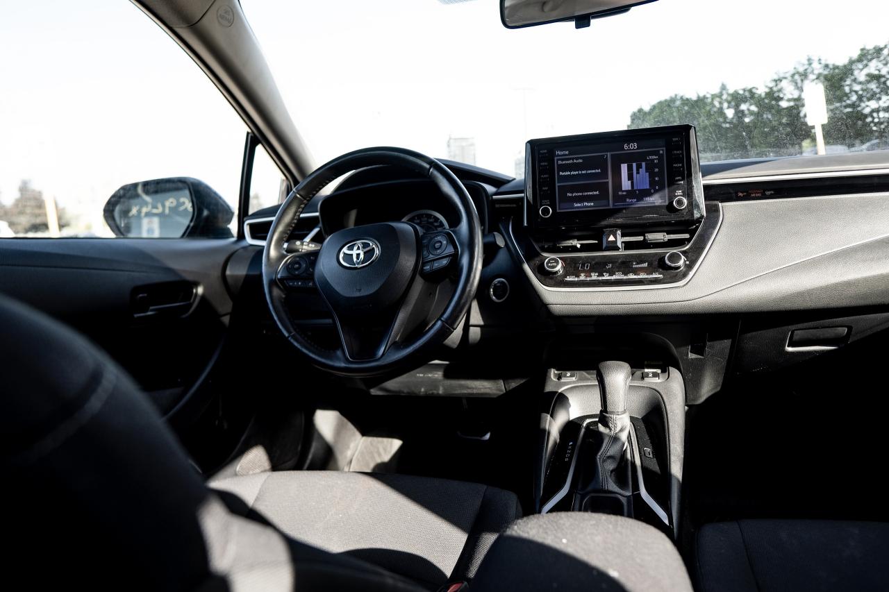 2022 Toyota Corolla LE UPGRADE | NO ACCIDENT | CLEAN CARFAX | - Photo #10