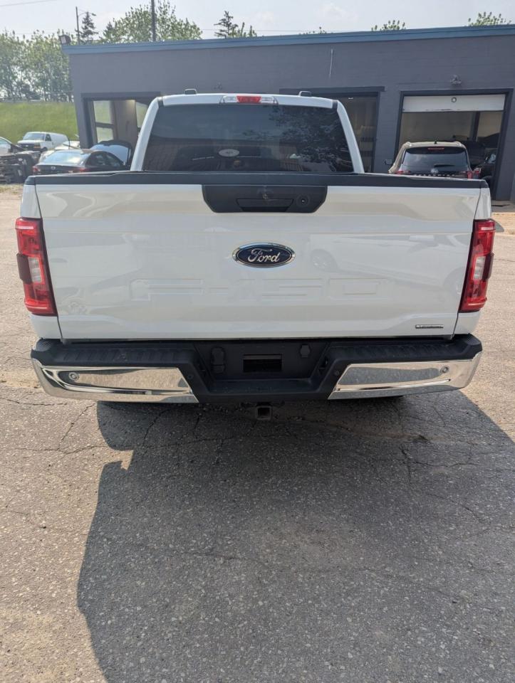 2023 Ford F-150 XLT l CrewCab l 3.5L l Mint Condition