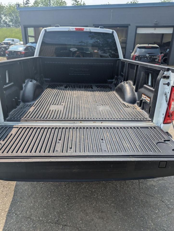 2023 Ford F-150 XLT l CrewCab l 3.5L l Mint Condition
