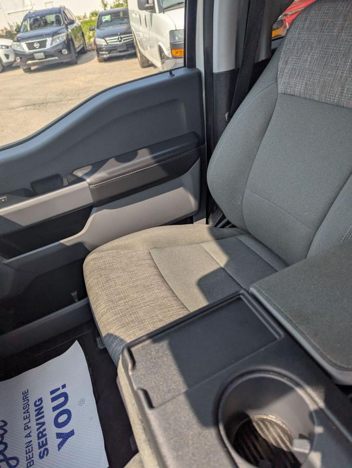 2023 Ford F-150 XLT l CrewCab l 3.5L l Mint Condition