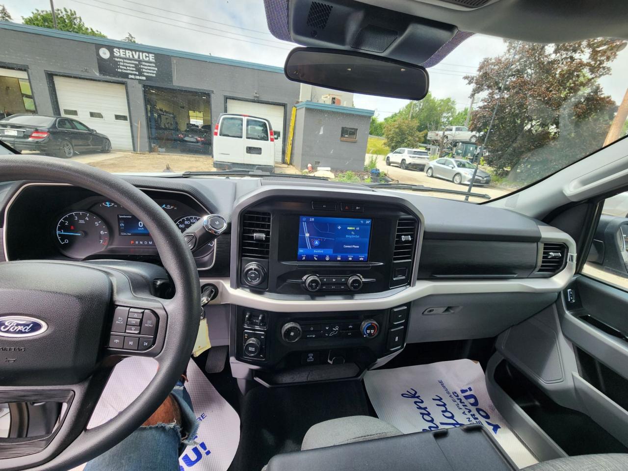 2023 Ford F-150 XLT l CrewCab l 3.5L l Mint Condition