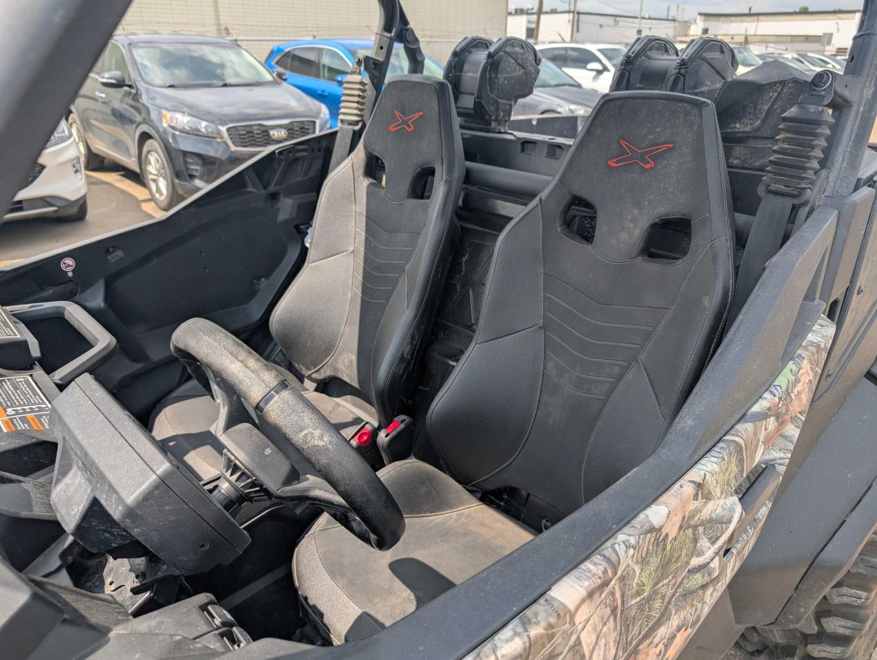 2024 Can-Am Commander XMR 1000R - Photo #7