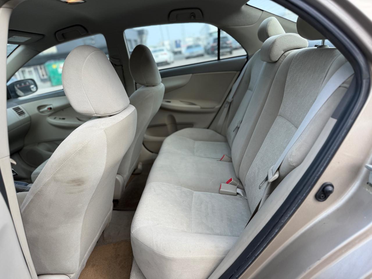 2009 Toyota Corolla CE - Photo #10