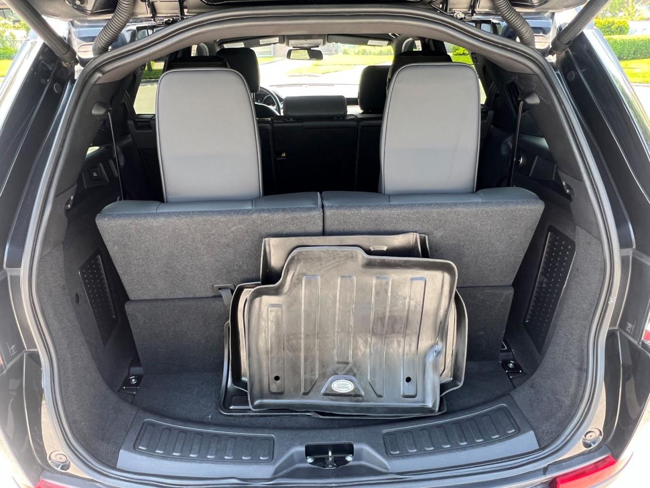 2019 Land Rover Discovery Sport HSE - Photo #5