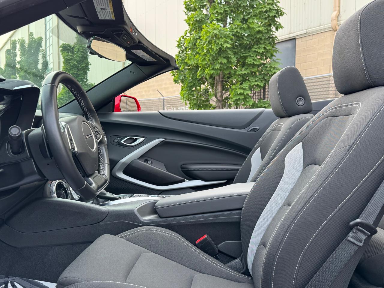 2022 Chevrolet Camaro 1LT ** EXCELLENT CONDITION**CLEAN CARFAX** - Photo #30