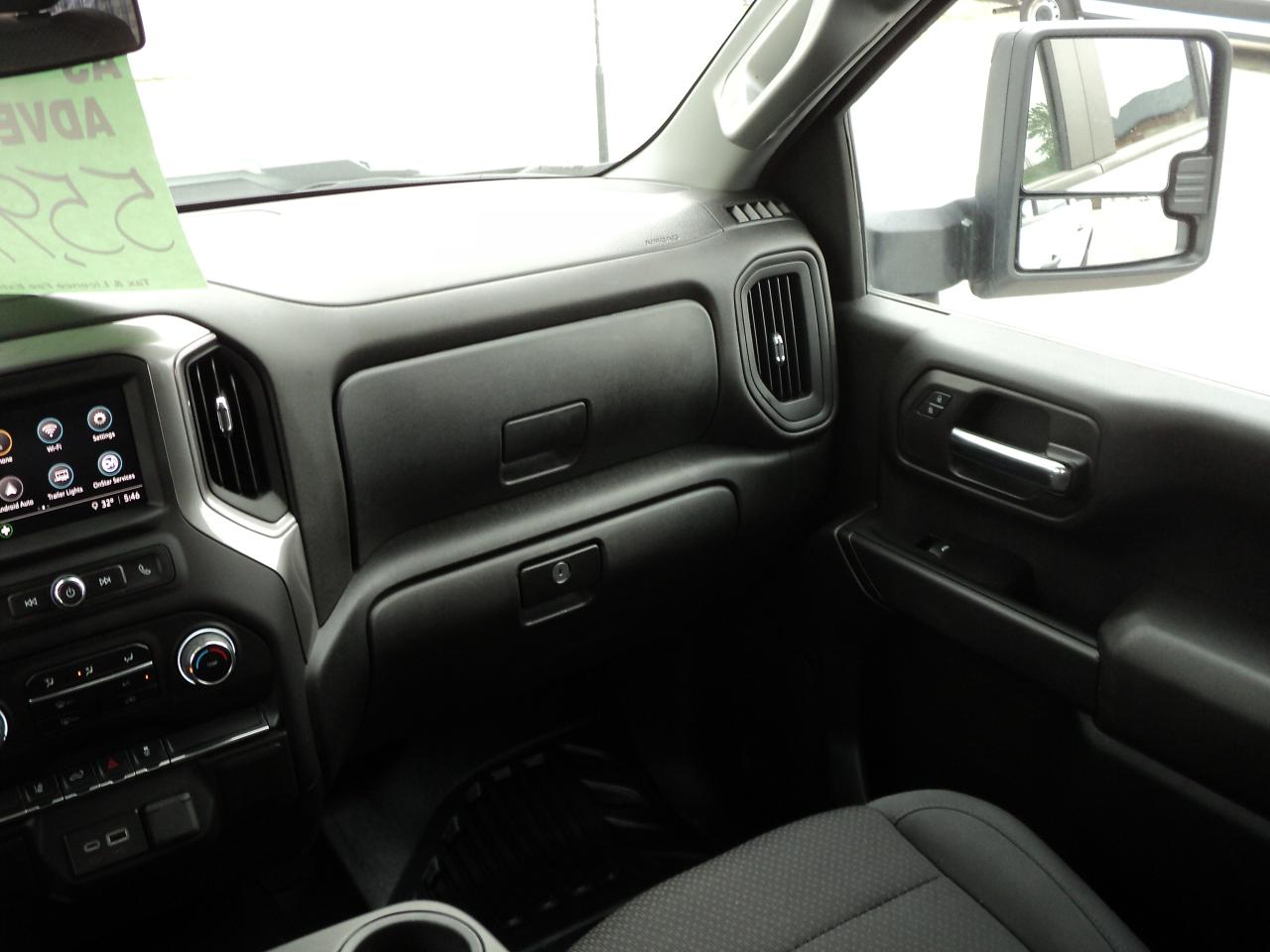 2024 Chevrolet Silverado 3500 HD WT CrewCab4WD6.6L8cylGas 8ftBox172"WB BackUpCam - Photo #17