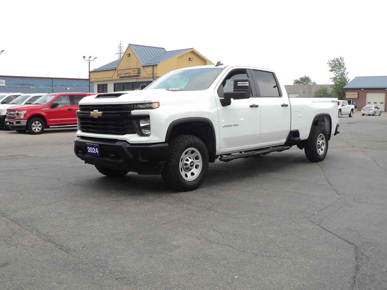 2024 Chevrolet Silverado 3500 HD WT CrewCab4WD6.6L8cylGas 8ftBox172"WB BackUpCam - Photo #2