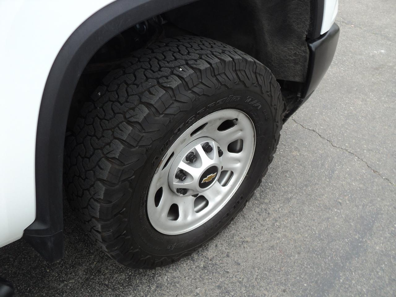 2024 Chevrolet Silverado 3500 HD WT CrewCab4WD6.6L8cylGas 8ftBox172"WB BackUpCam - Photo #27