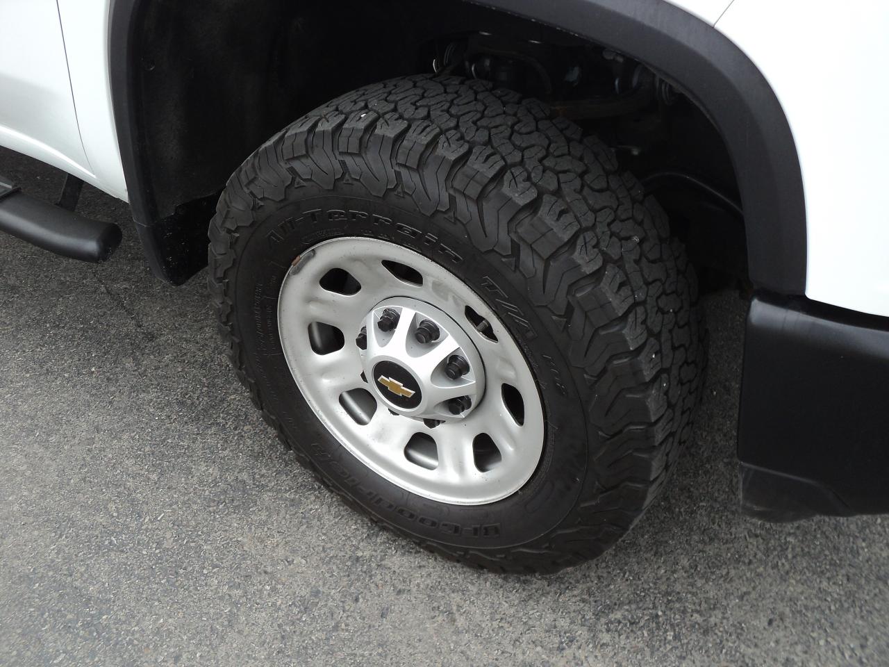 2024 Chevrolet Silverado 3500 HD WT CrewCab4WD6.6L8cylGas 8ftBox172"WB BackUpCam - Photo #28