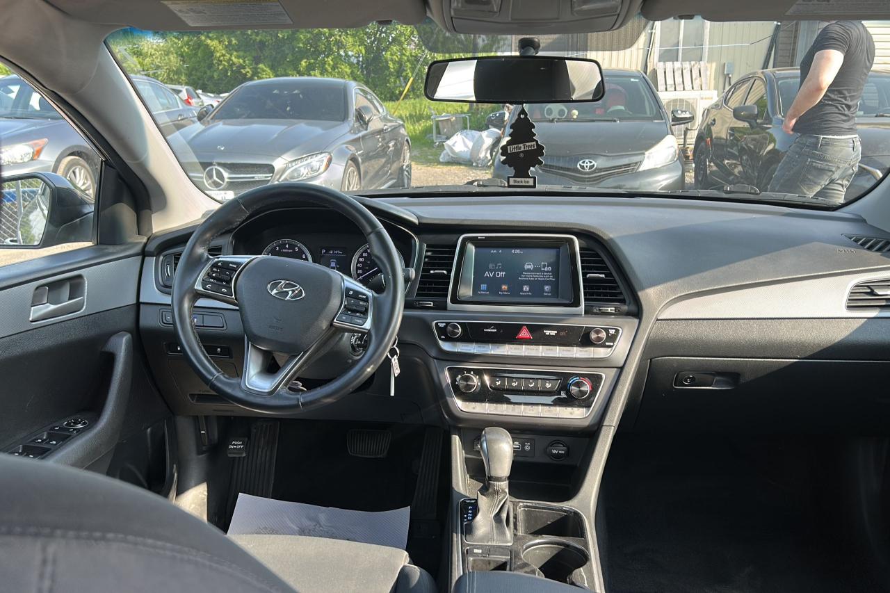 2018 Hyundai Sonata GL - Photo #8