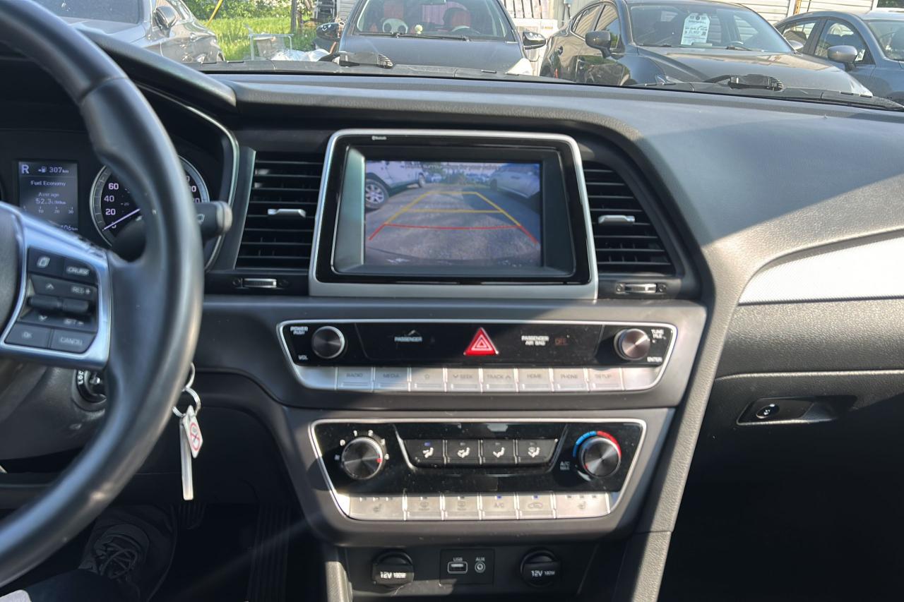2018 Hyundai Sonata GL - Photo #9