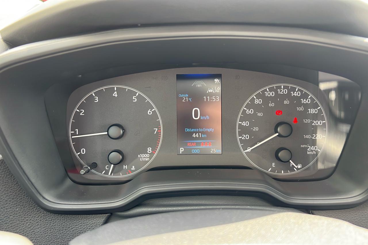 2025 Toyota Corolla LE Photo