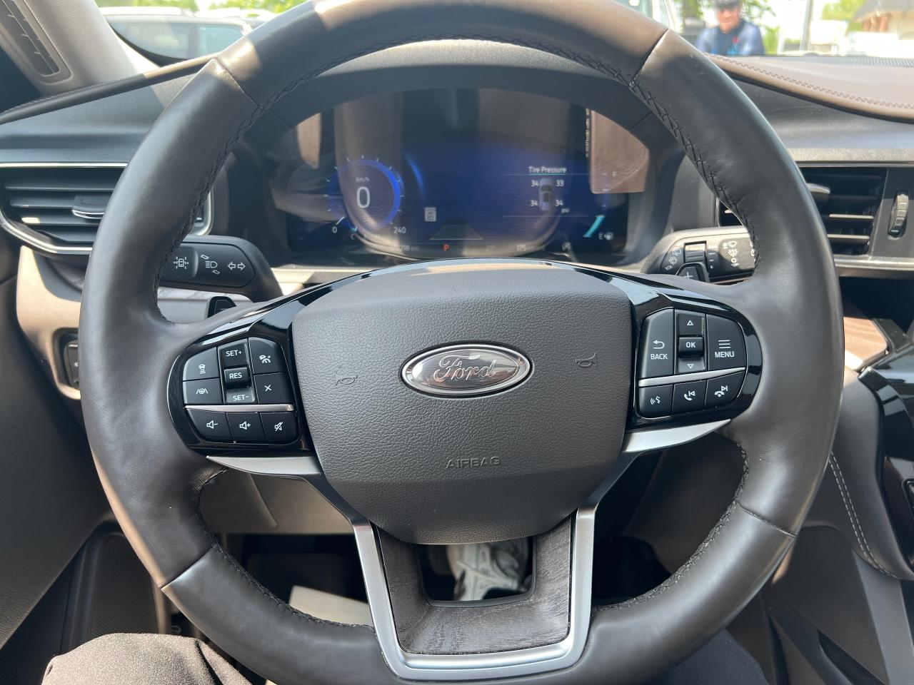 2021 Ford Explorer Platinum 4wd - Photo #18