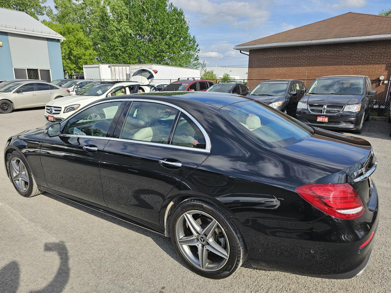 2018 Mercedes-Benz E-Class E 300 4MATIC Sedan, FULLY FULL FULLY LOADED 101 KM - Photo #6