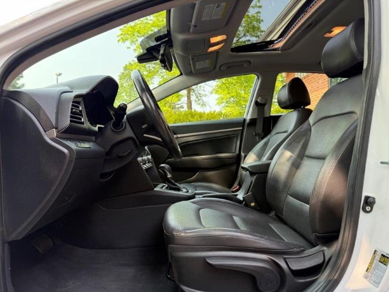 2020 Hyundai Elantra Luxury Apple CarPlay Leather Camera Push Start Photo