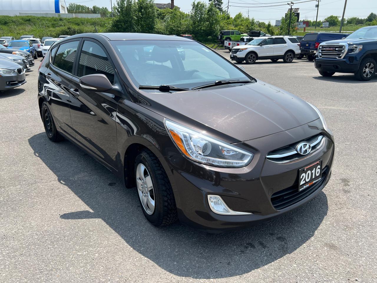 2016 Hyundai Accent 5dr HB Man GLS - Photo #7