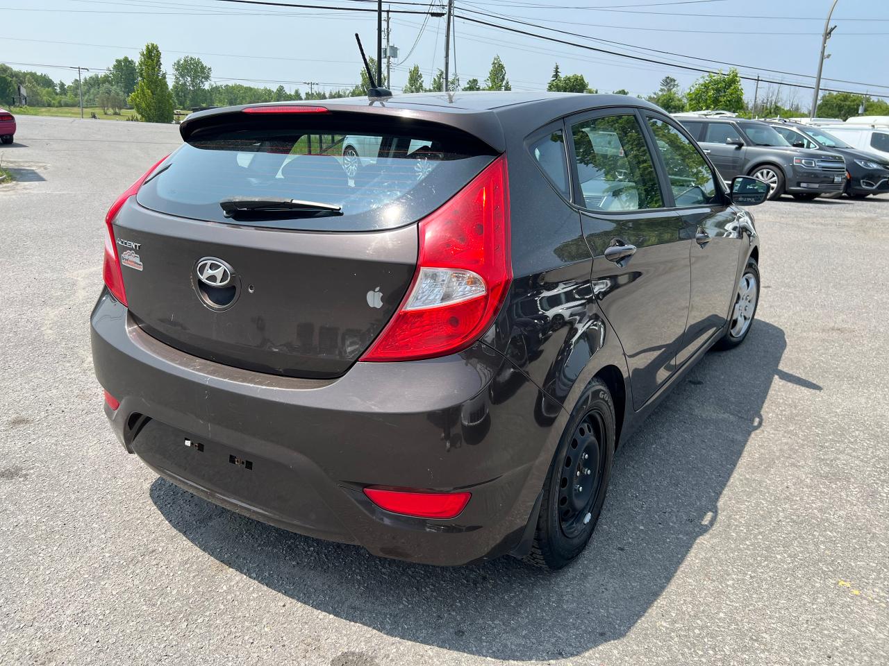 2016 Hyundai Accent 5dr HB Man GLS - Photo #5