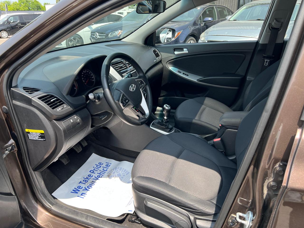 2016 Hyundai Accent 5dr HB Man GLS - Photo #16