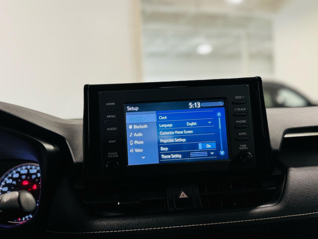2020 Toyota RAV4 XLE - Photo #19