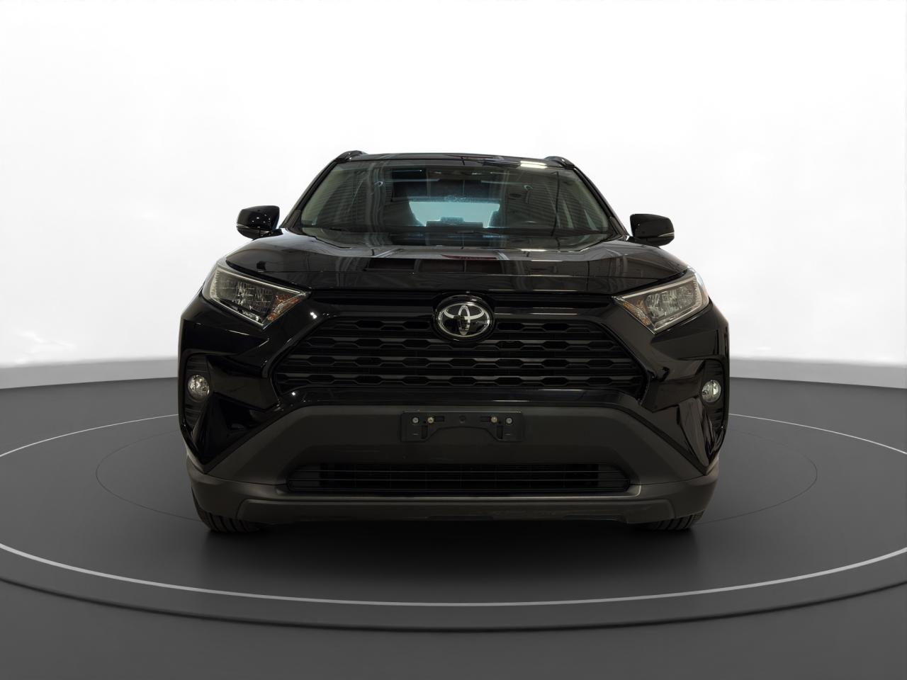 2020 Toyota RAV4 XLE - Photo #2