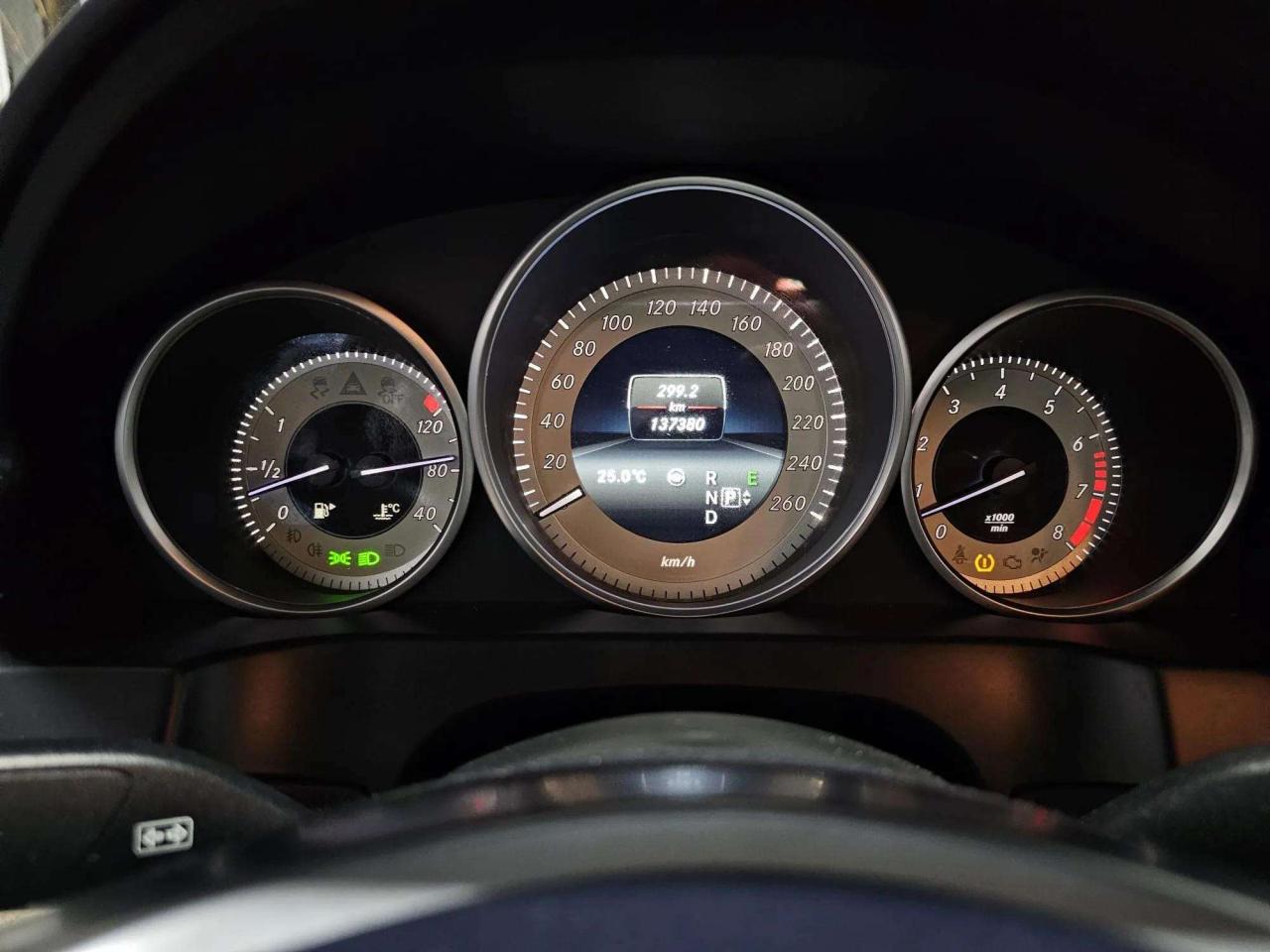 2016 Mercedes-Benz E-Class 2DR CPE E 400 4MATIC - Photo #9
