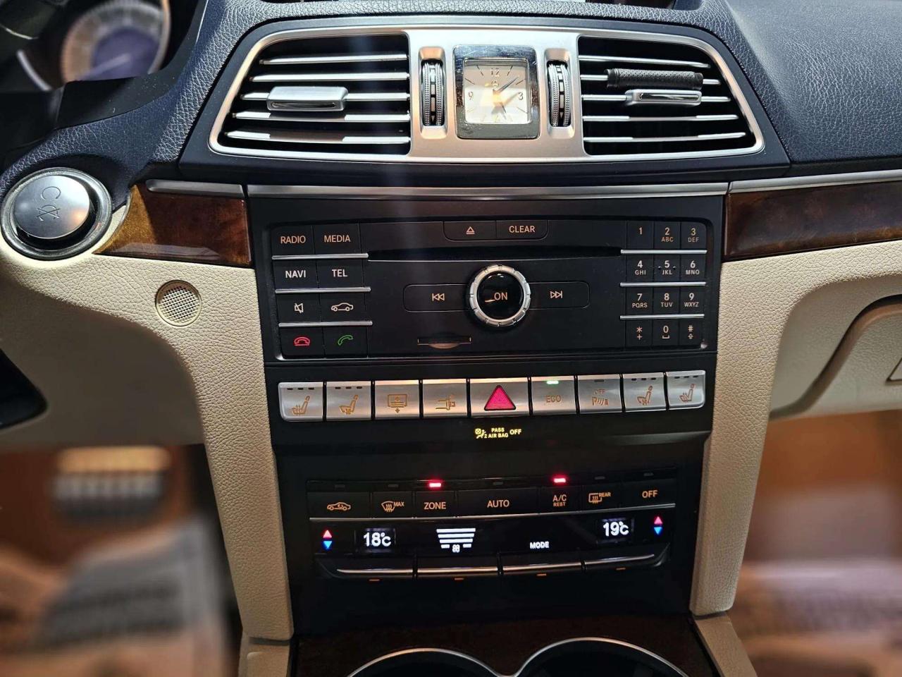 2016 Mercedes-Benz E-Class 2DR CPE E 400 4MATIC - Photo #11