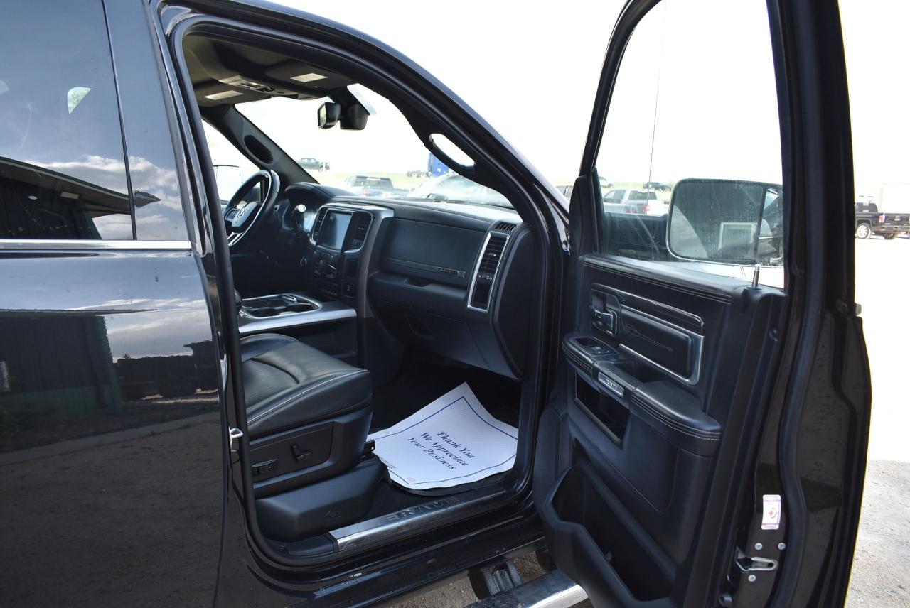 2018 RAM 3500 Limited - 6.7L-  MEGA CAB - DUALLY - CUMMINS - Photo #35