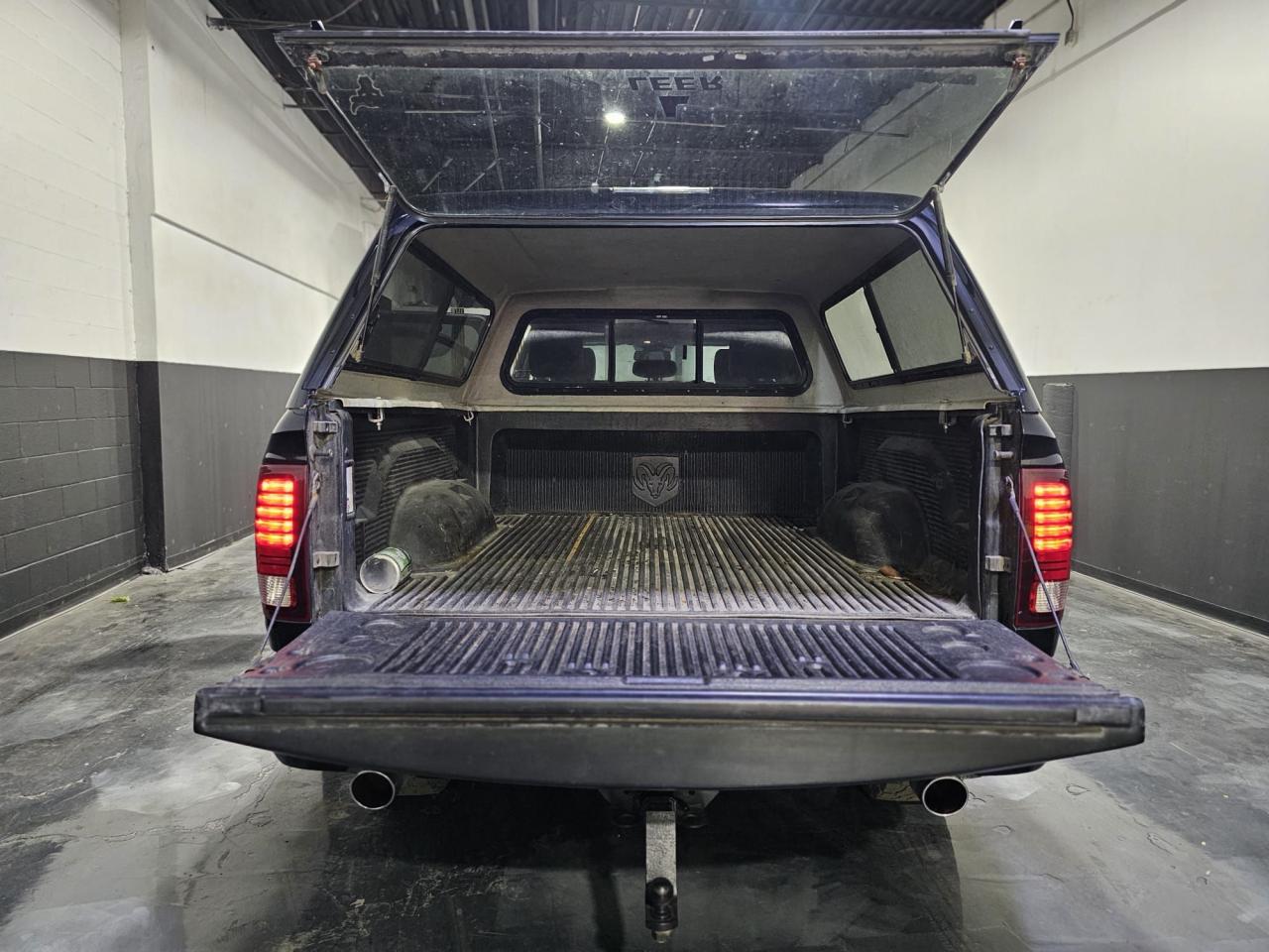 2014 RAM 1500 4WD CREW CAB 149" SPORT - Photo #16