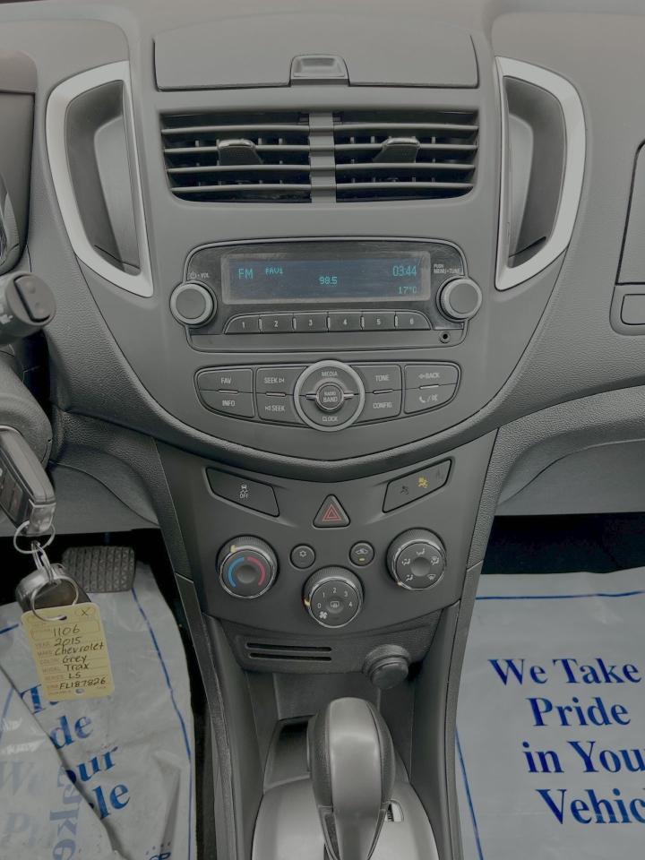 2015 Chevrolet Trax LS - Photo #11